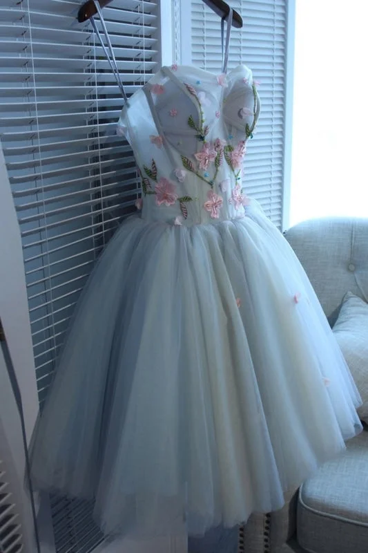 evening dress with keyhole-Beautiful Sweetheart Tulle Graduation with Flower A Line Strapless Cute Homecoming Dress