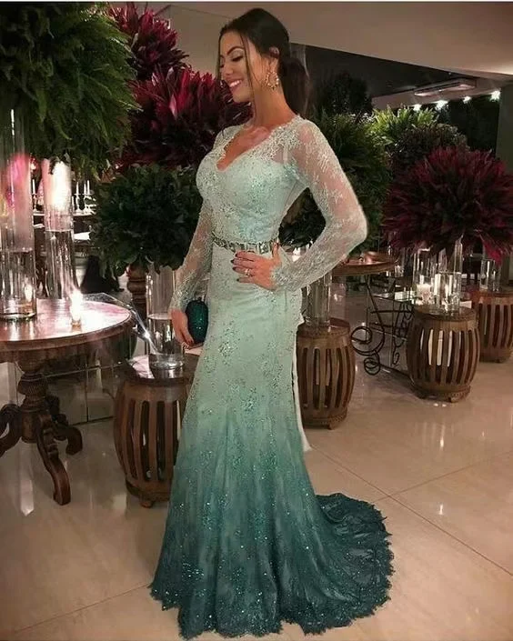 fit and flare evening dress-Gradient Ombre  Prom Dresses Lace with Sleeves