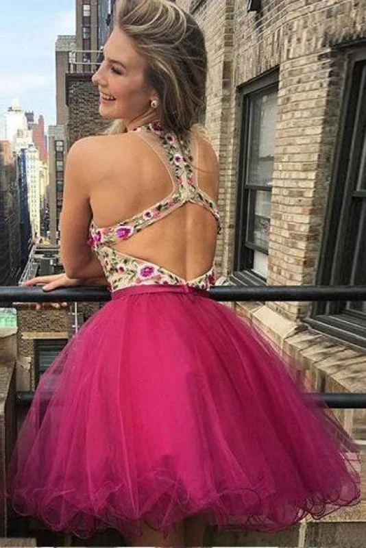 halter neck evening dress-Mini Deep V Neck Sleeveless Tulle Homecoming with Appliques Short Prom Dress