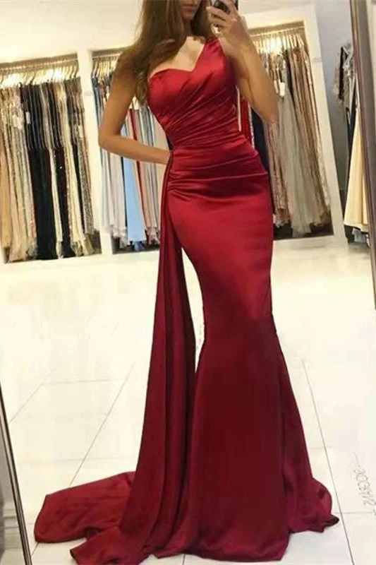 backless evening dress-Ravishing Ruby One-Shoulder Mermaid Prom Gown Adorned with Cascading Ruffles