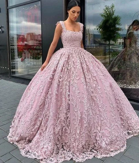 sleeveless tulle evening dress-Square Lace Long Prom Dresses