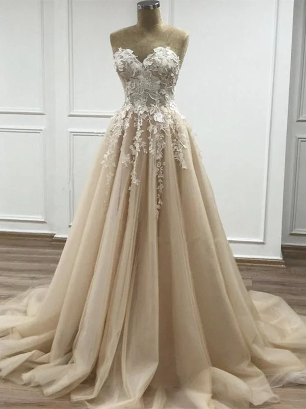 evening gown with high-low hem-Sweetheart Neck Champagne Lace Floral Long Prom Dresses, Strapless Champagne Lace Formal Evening Dresses