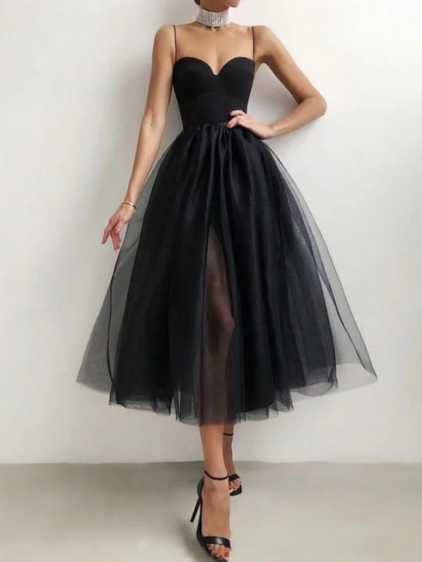 evening dress with side slit-Sweetheart Neck Short Black Prom with Straps, Short Black Formal Graduation Evening