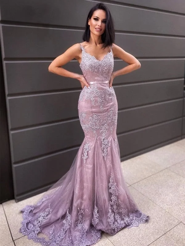 scalloped hem evening gown-V Neck Mermaid Purple Lace Long Prom Dresses, Mermaid Purple Formal Dresses, Purple Lace Evening Dresses