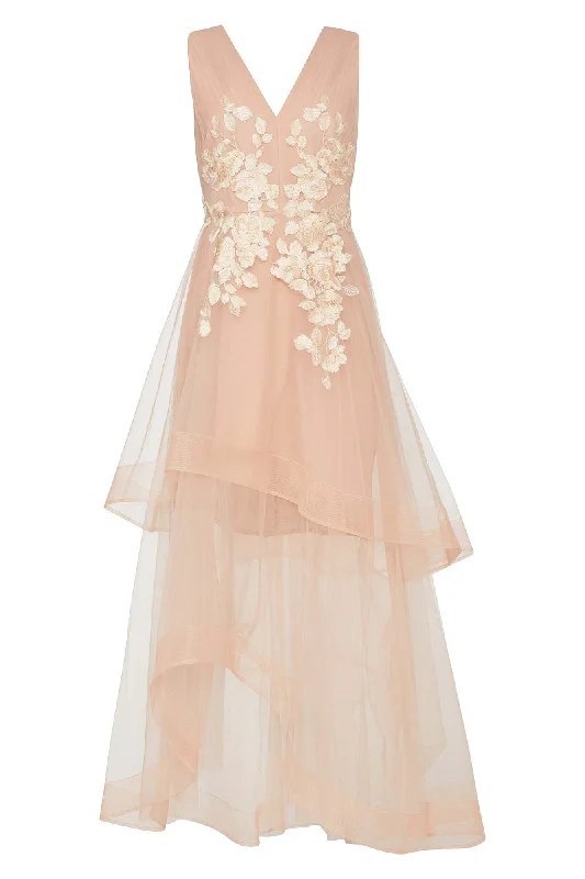 ball gown evening dress-Rent : BCBGMaxazria - Floral Embroidered Tulle Evening Dress